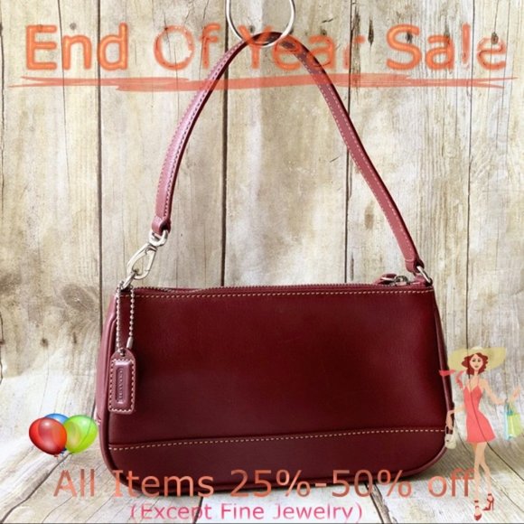 Coach Handbags - COACH leather purse in cranberry color. E2S-7785